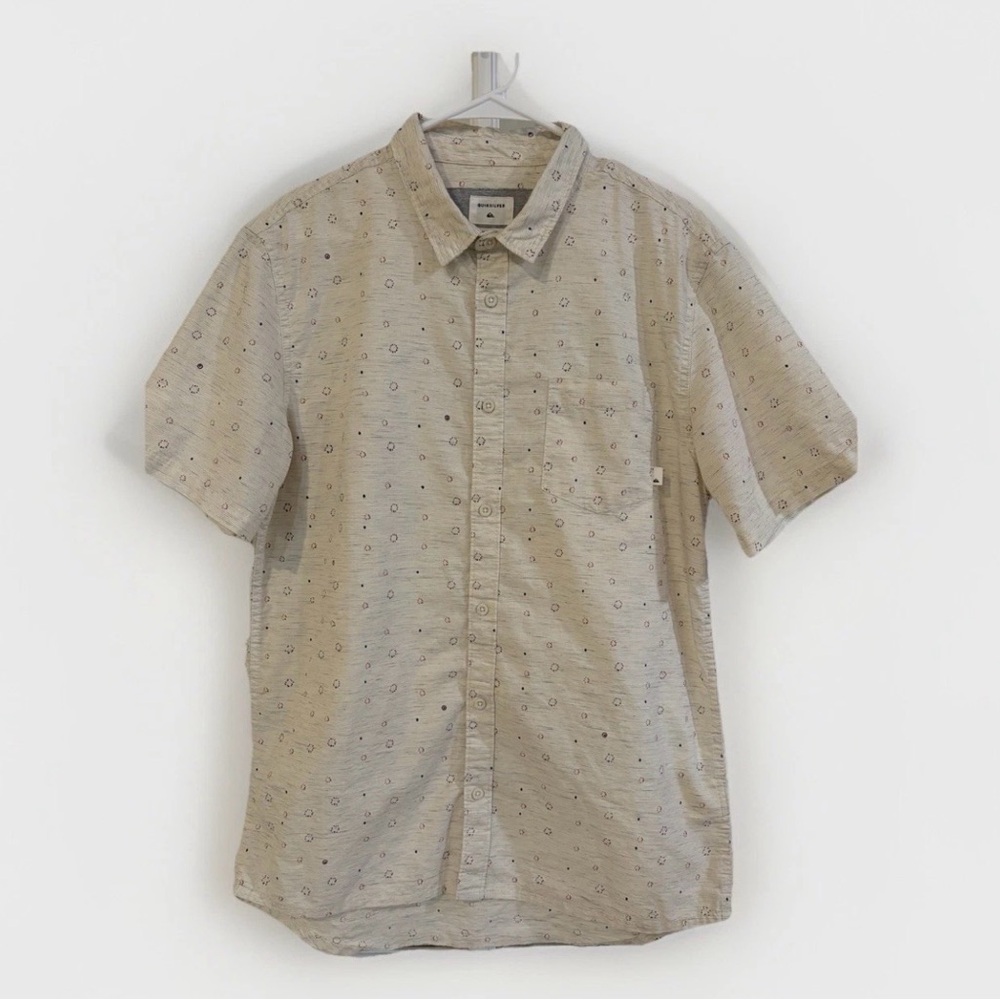 Quiksilver Light Brown Patterned Button Down Shirt Geometric Design Vacation
